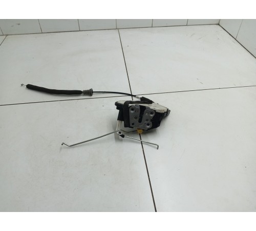 Замок двери передний левый