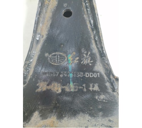 Рычаг задний нижний правый 