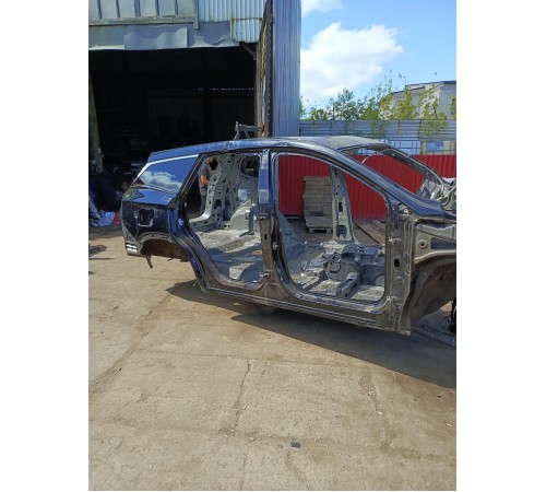 Порог со стойкой правый