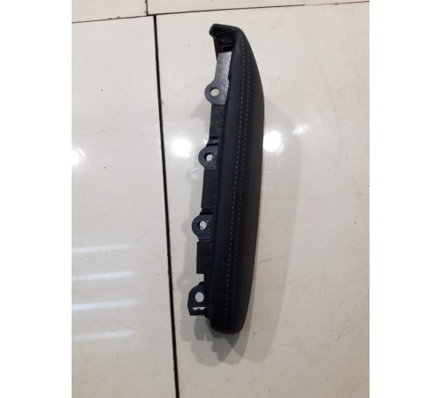 Накладка двери(задняя правая внутренняя)