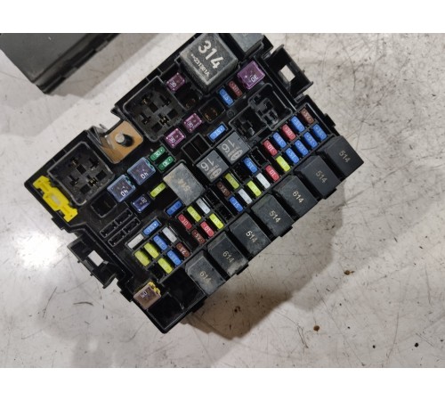 Блок предохранителей