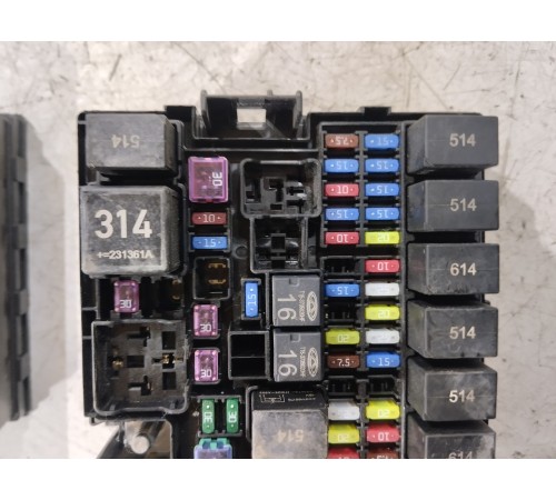 Блок предохранителей