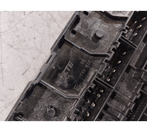 Блок предохранителей