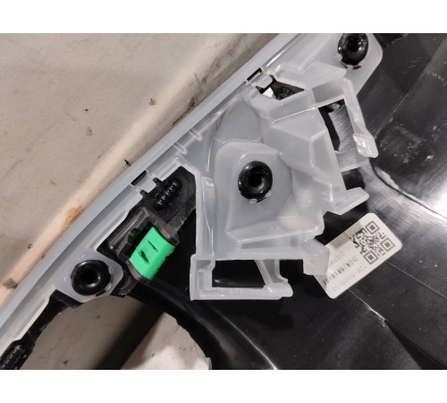 Накладка торпедо декоративная центральная