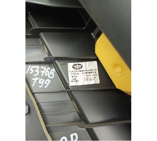 Боковина заднего ряда сиденья правая