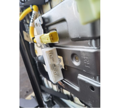 Сиденье переднее правое