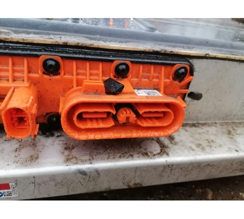 Высоковольтная тяговая батарея