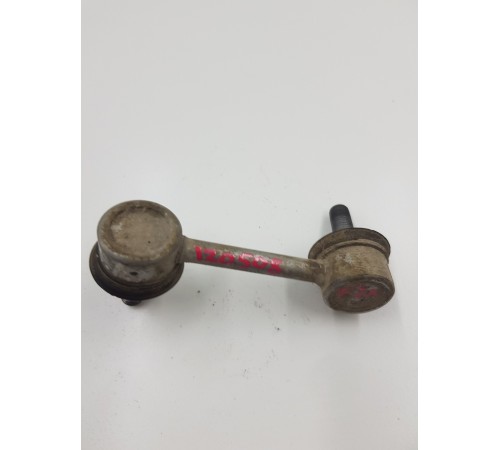 Стойка стабилизатора задняя