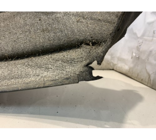 Локер (передний, левый, задняя часть)