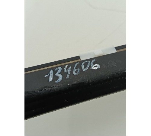 Уплотнитель стекла задний правый внешний