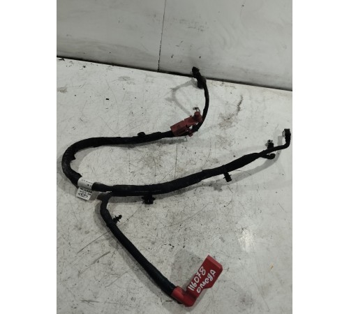 Клемма аккумулятора