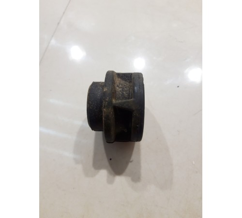 Подушка крепления радиатора