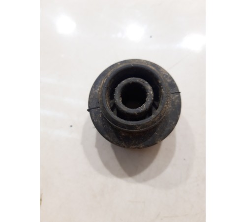 Подушка крепления радиатора