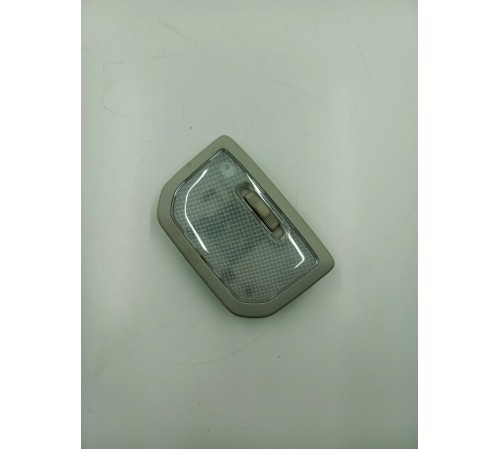 Плафон внутреннего освещения салона задний