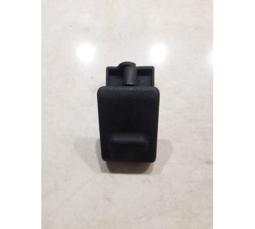 Ручка открывания капота