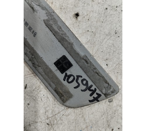 Накладка порога (задняя левая)