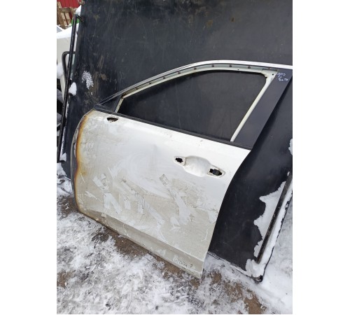 Дверь передняя левая