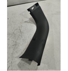 Обшивка крышки багажника левая