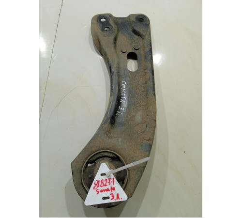 Рычаг подвески(задний левый)