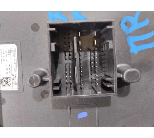 Блок розжига фар правый