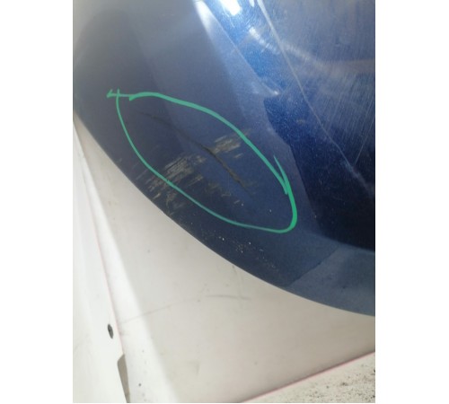 Спойлер крышки багажника