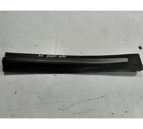 Молдинг двери(задний левый)