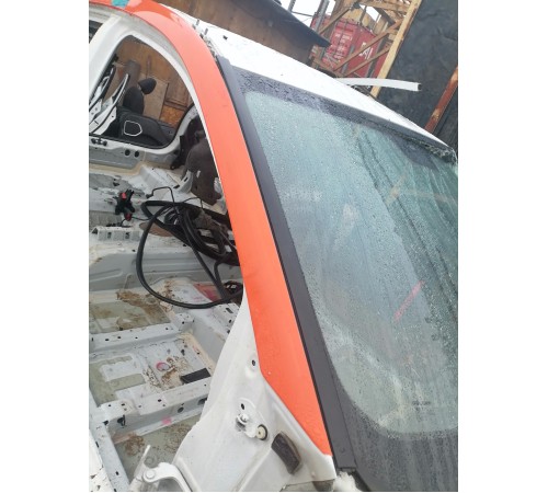 Стойка лобового стекла правая