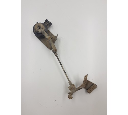 Датчик высоты дорожного просвета передний левый