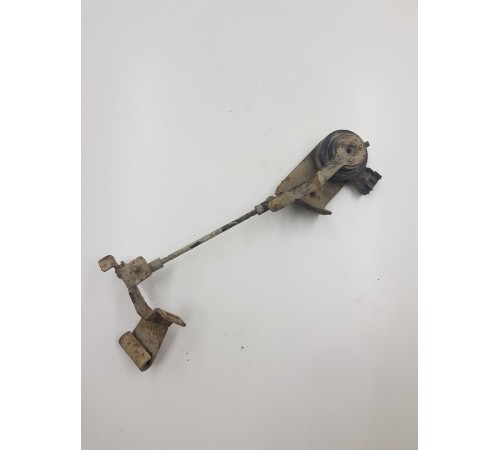 Датчик высоты дорожного просвета передний левый