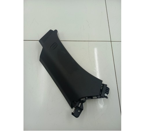 Обшивка стойки задняя левая