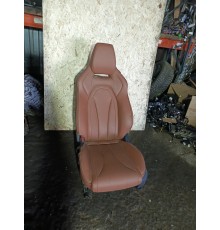 Сиденье переднее левое