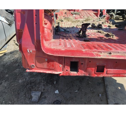 Задняя панель кузова