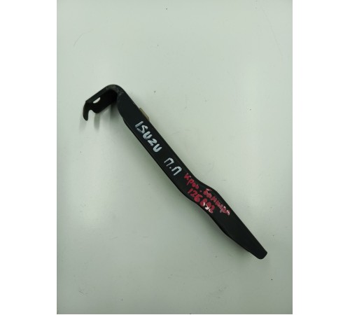 Кронштейн крепление бампера передний правый