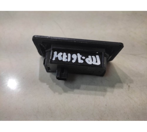 Плафон подсветки номера (задний)