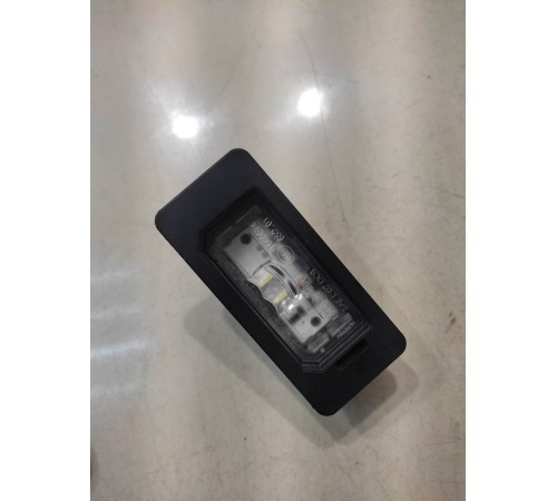 Плафон подсветки номера (задний)