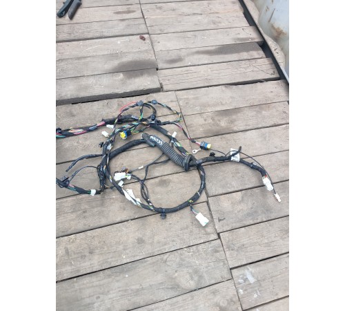 Электропроводка крышки багажника