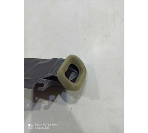 Воздуховод (правый)