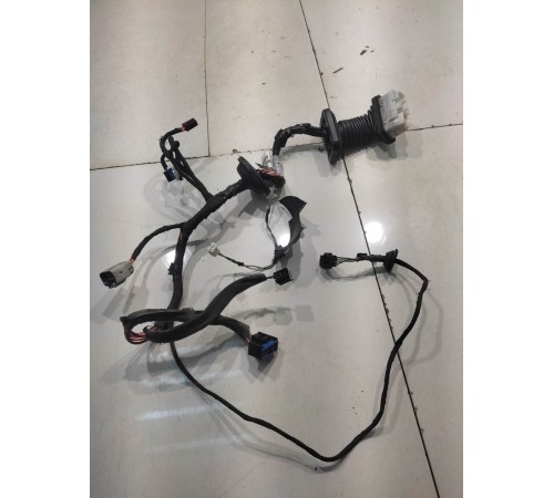 Электропроводка двери (передняя, левая)