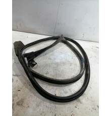 Уплотнитель двери передний правый