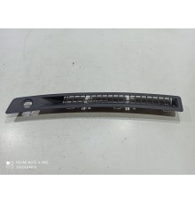 Воздушный дефлектор лобового стекла левый