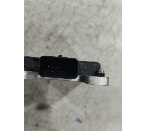 Датчик слепых зон задний левый