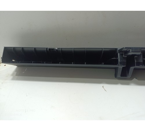 Панель пола багажника