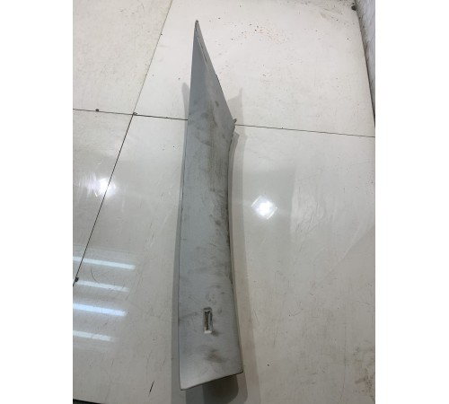 Обшивка стойки (передняя, левая)