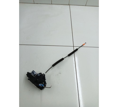 Замок двери задний правый