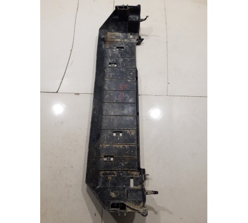 Кронштейн(крепление) радиатора нижний