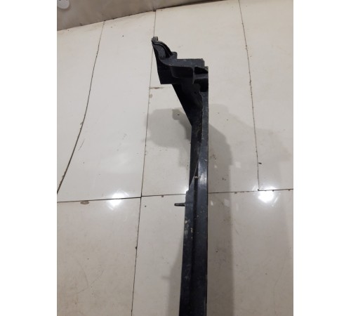 Кронштейн(крепление) радиатора нижний