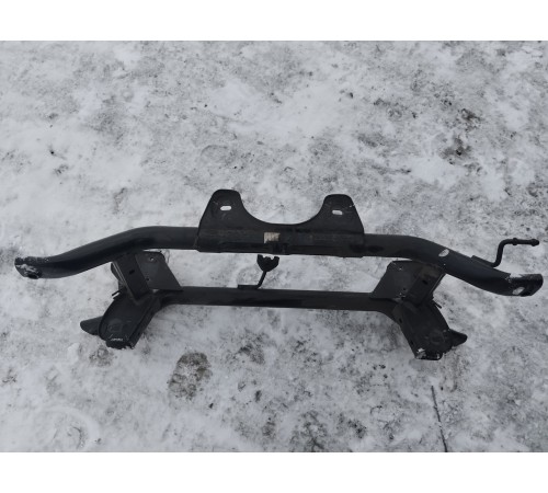 Балка подвески задняя (подрамник)