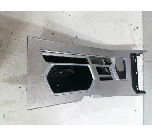 Накладка центральной консоли декоративная