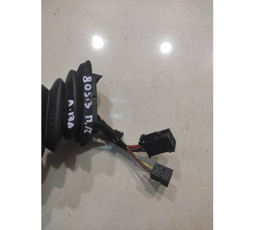 Электропроводка двери(передняя правая)