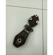 Опора двигателя задняя